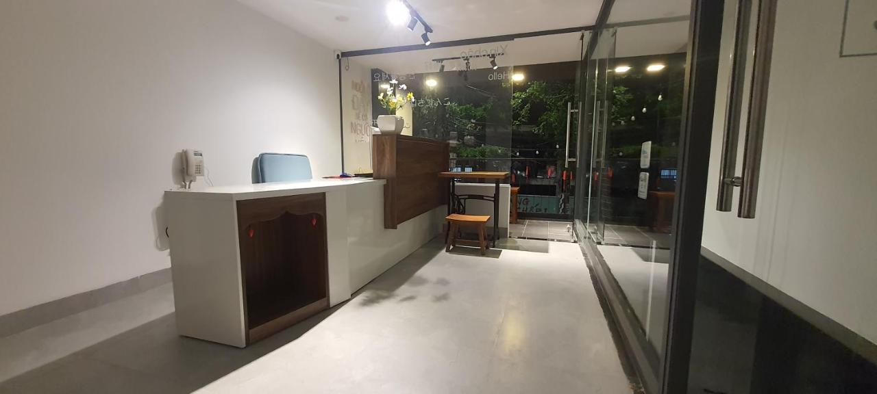 Karola Hotel ダナン市 エクステリア 写真