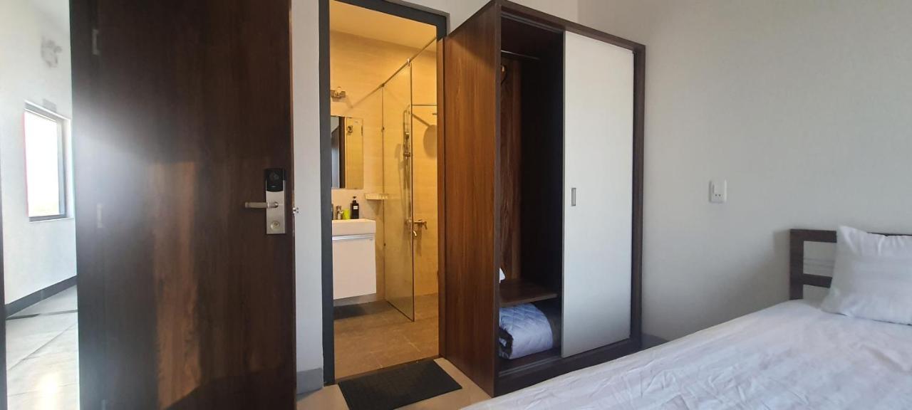 Karola Hotel ダナン市 エクステリア 写真